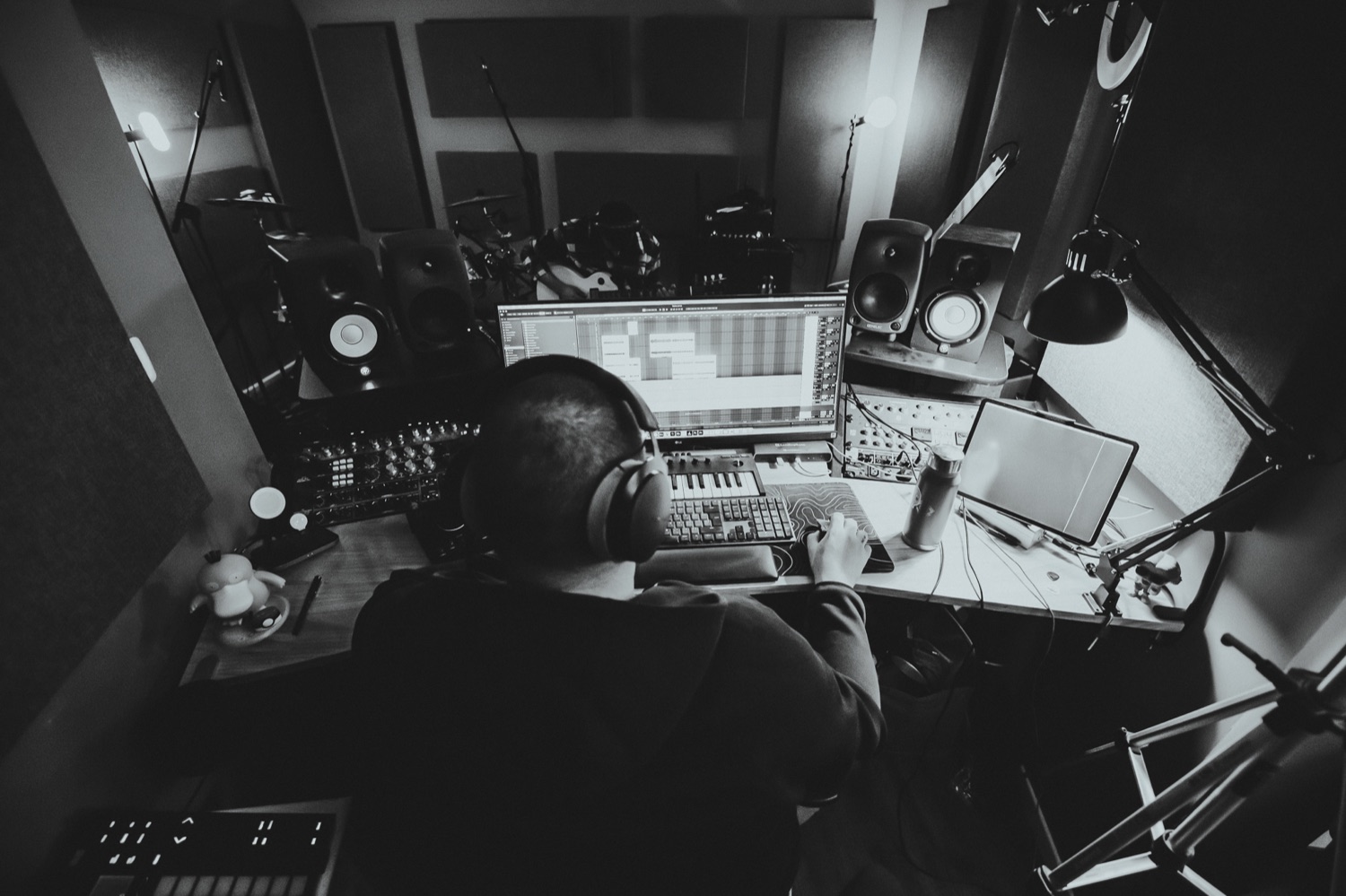 Engineer at the RIPPLES control desk